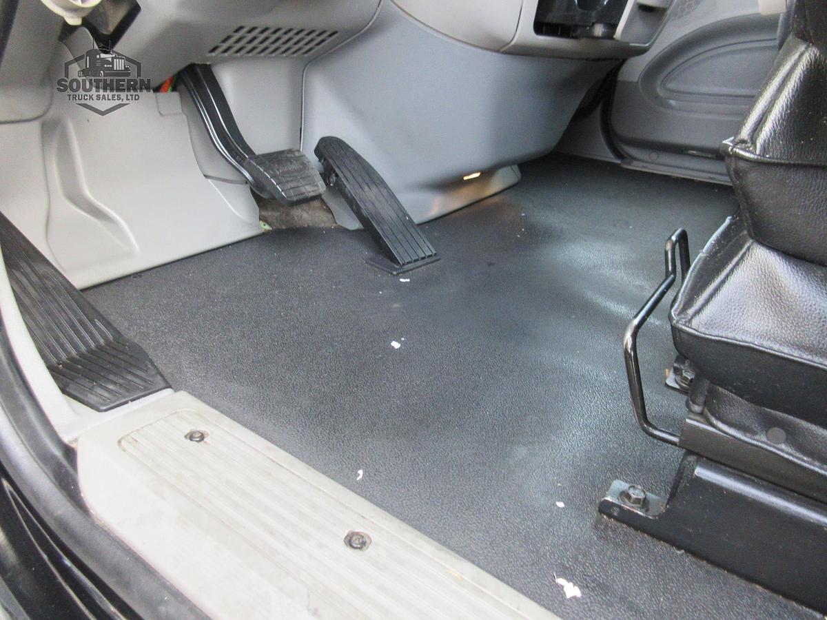 Used 2018 PETERBILT 579