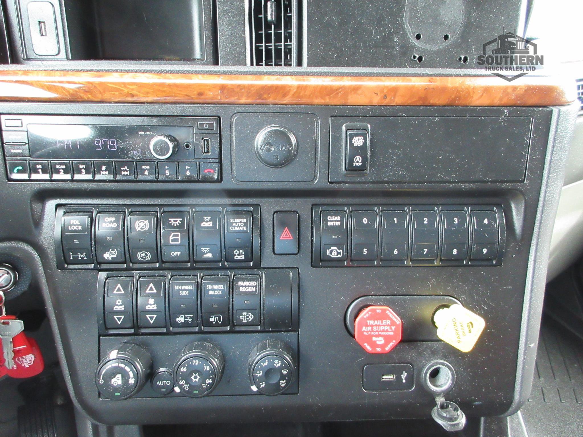 Used 2021 INTERNATIONAL LT