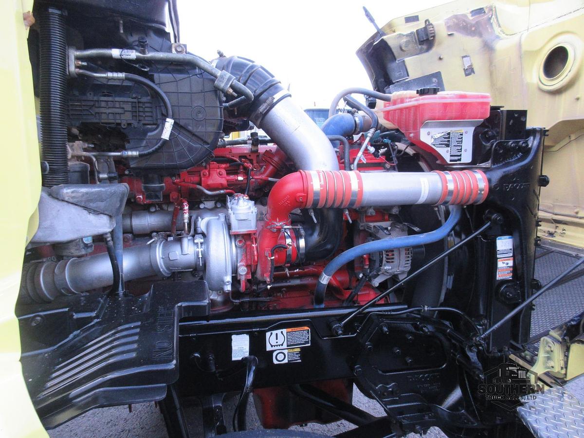 Used 2020 PETERBILT 567