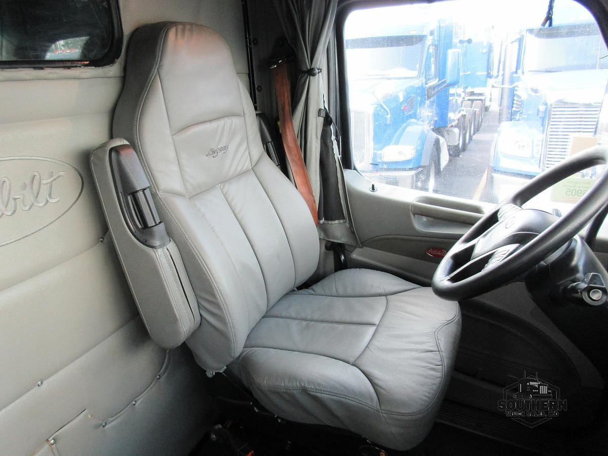 Used 2018 PETERBILT 579