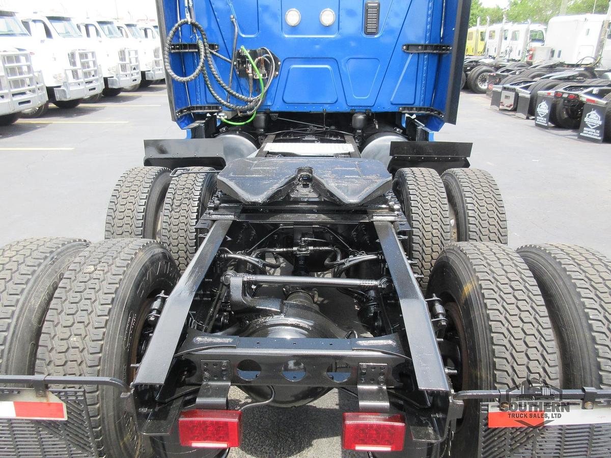 Used 2021 INTERNATIONAL LT