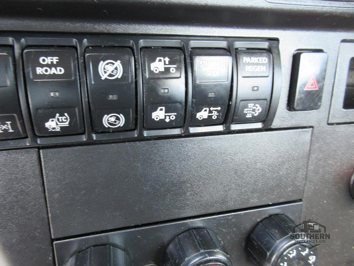 Used 2023 INTERNATIONAL LT