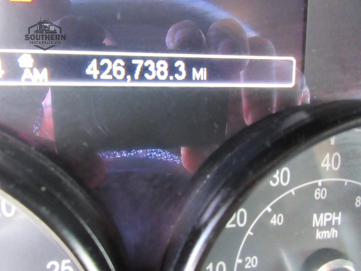 Used 2020 PETERBILT 567