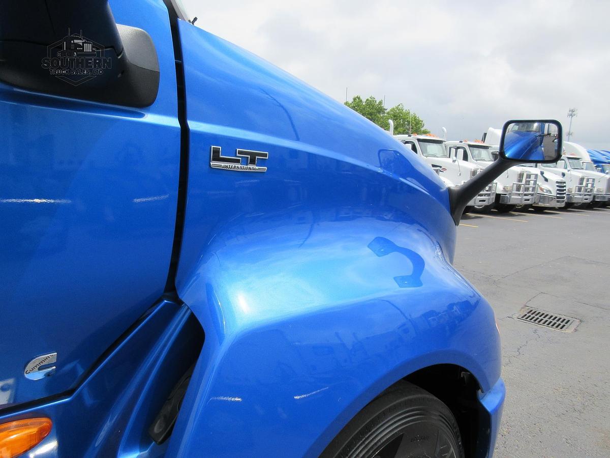 Used 2021 INTERNATIONAL LT
