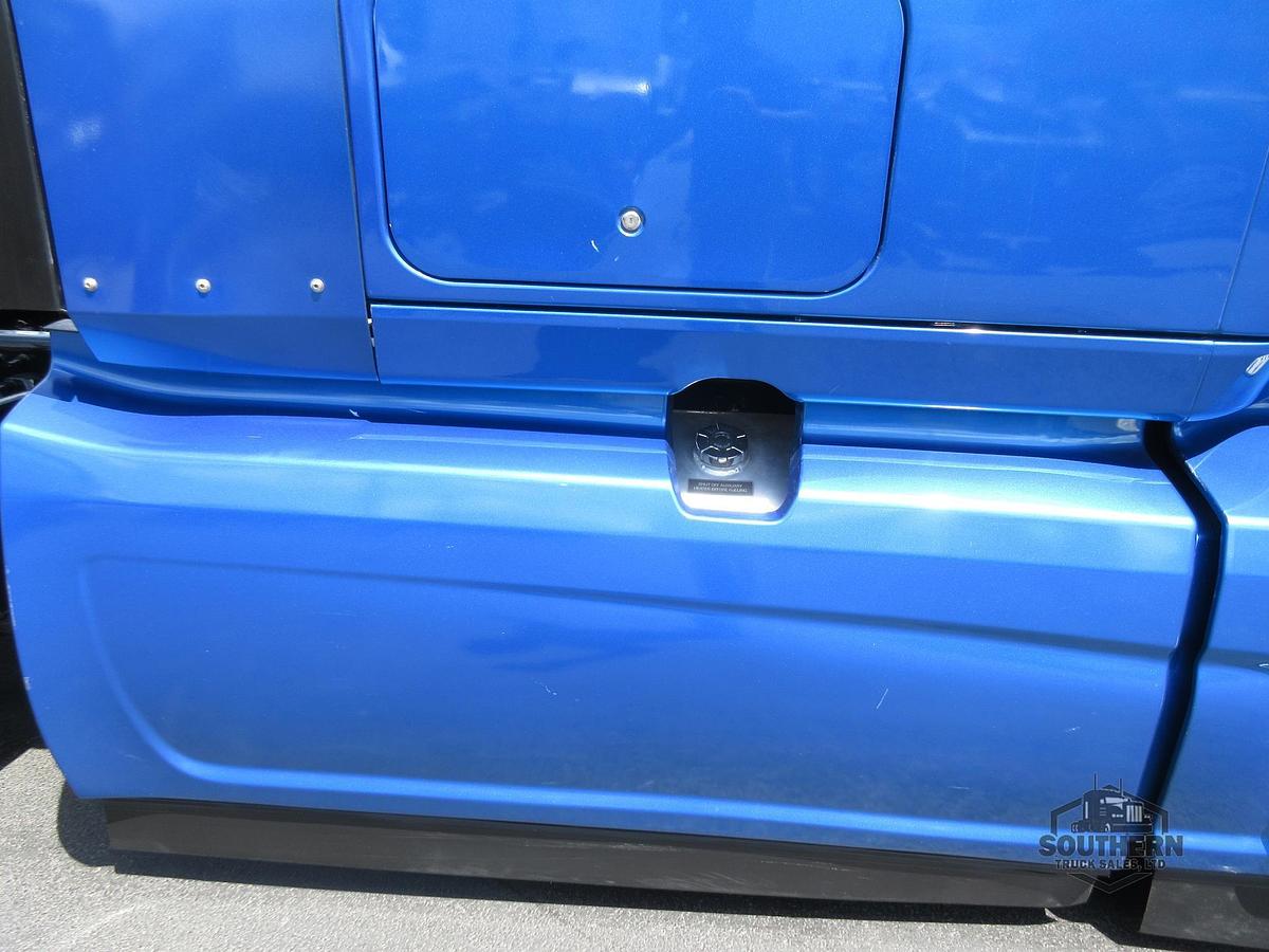 Used 2021 INTERNATIONAL LT