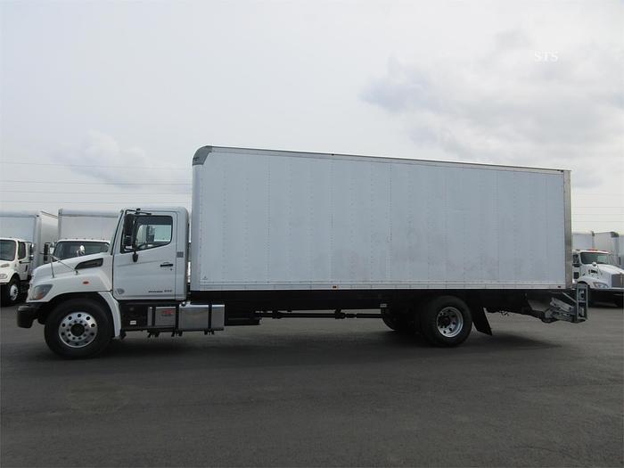 Used 2018 HINO 268A
