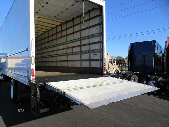 Used 2017 FREIGHTLINER BUSINESS CLASS M2 106