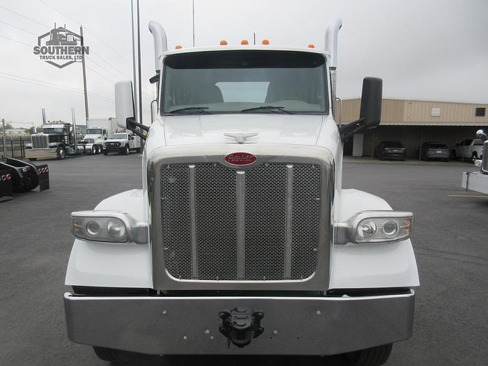 Used 2020 PETERBILT 567