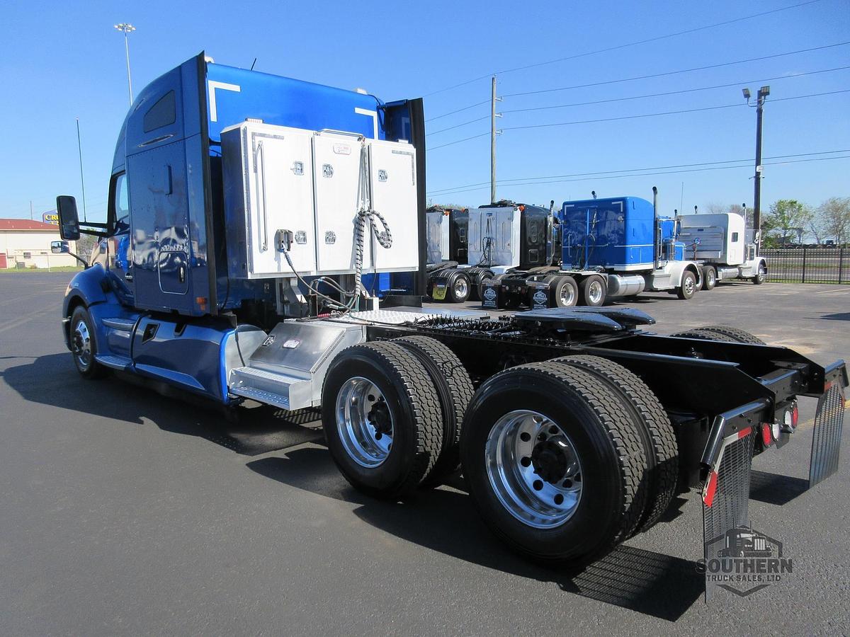 Used 2021 KENWORTH T680
