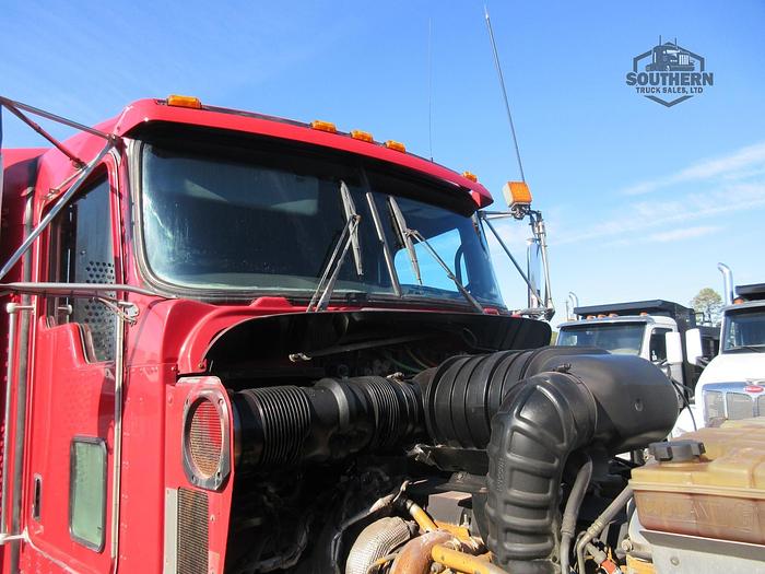 Used 2011 KENWORTH T800