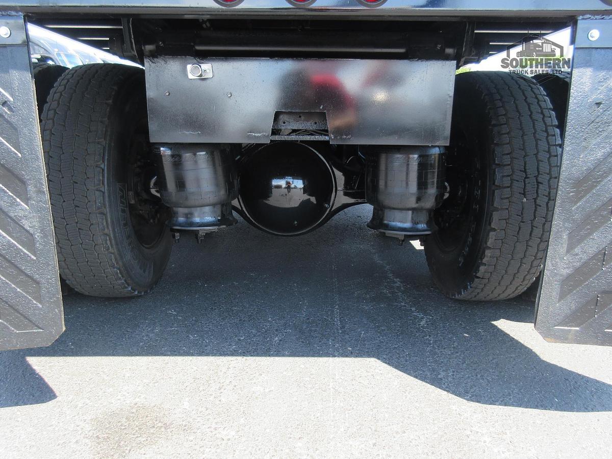 Used 2019 FREIGHTLINER CASCADIA 113