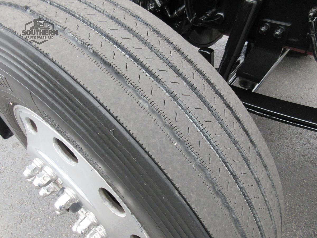 Used 2019 PETERBILT 389