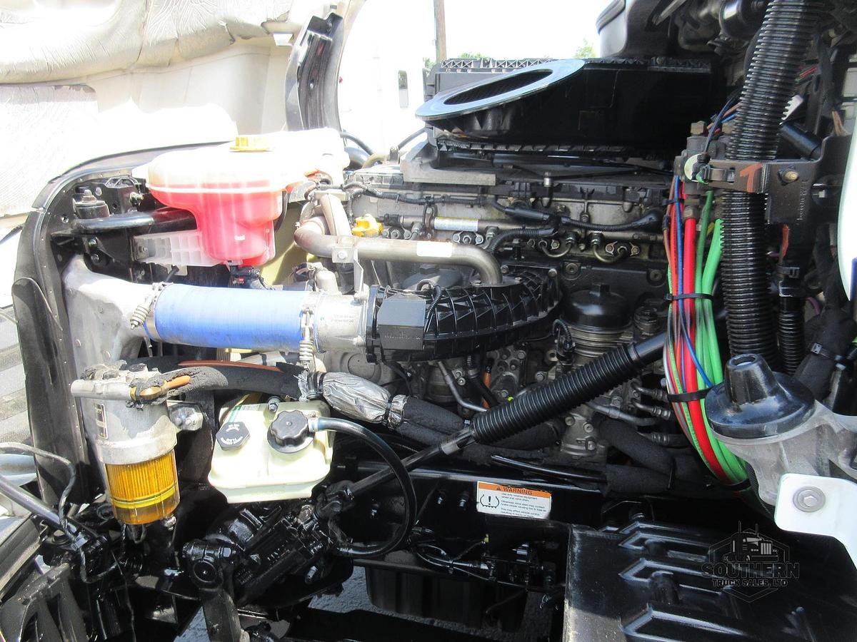 Used 2020 FREIGHTLINER CASCADIA 126