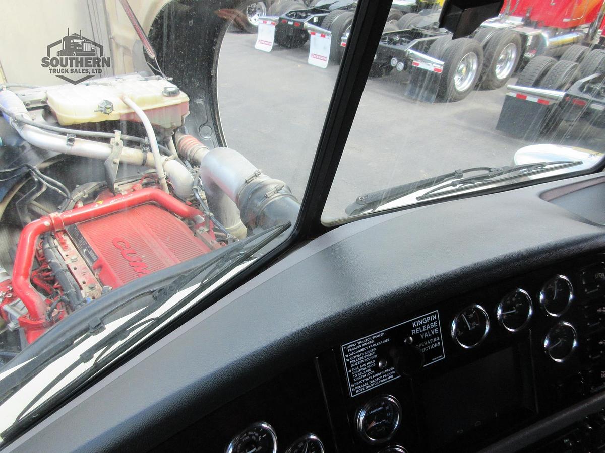 Used 2019 PETERBILT 389