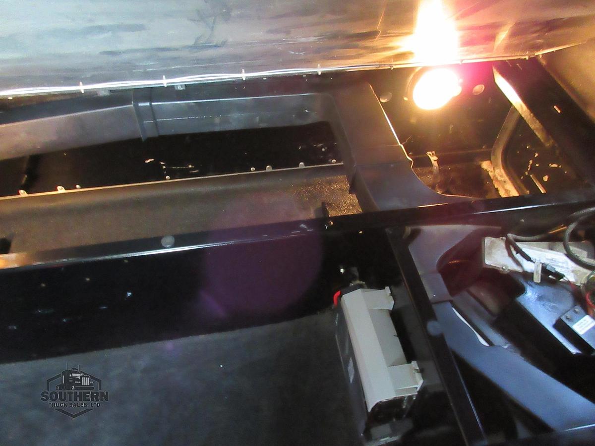 Used 2019 PETERBILT 389