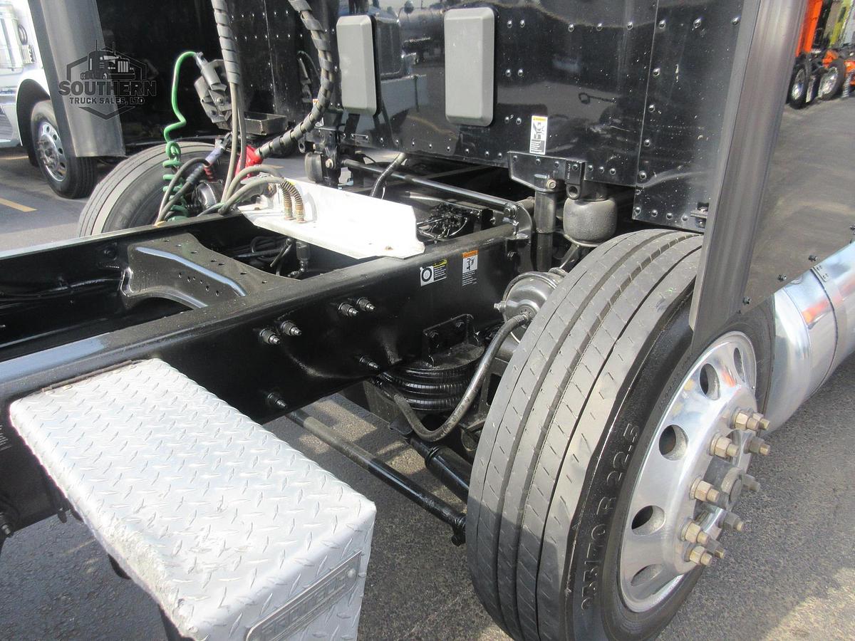 Used 2018 PETERBILT 579