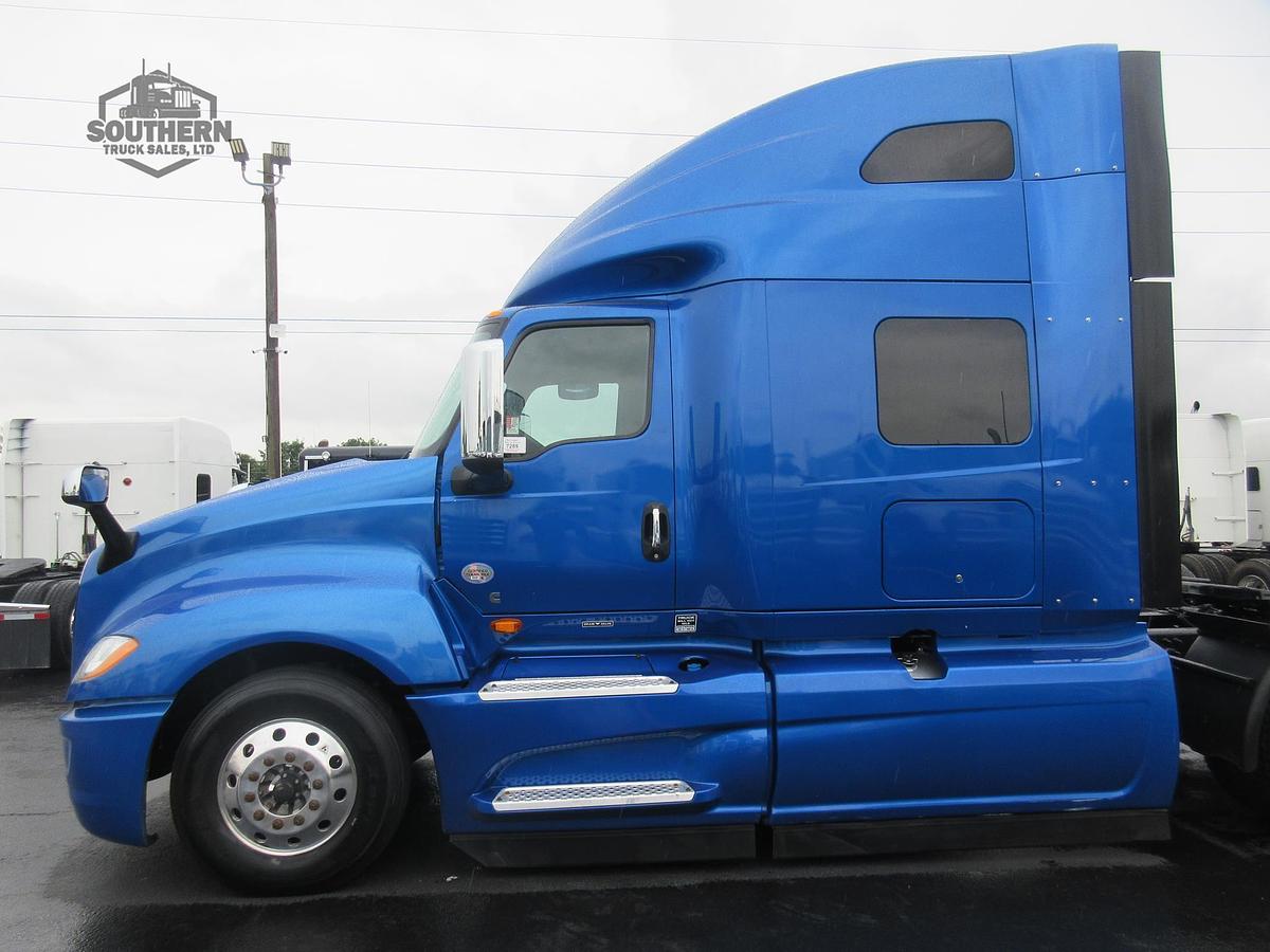 Used 2021 INTERNATIONAL LT