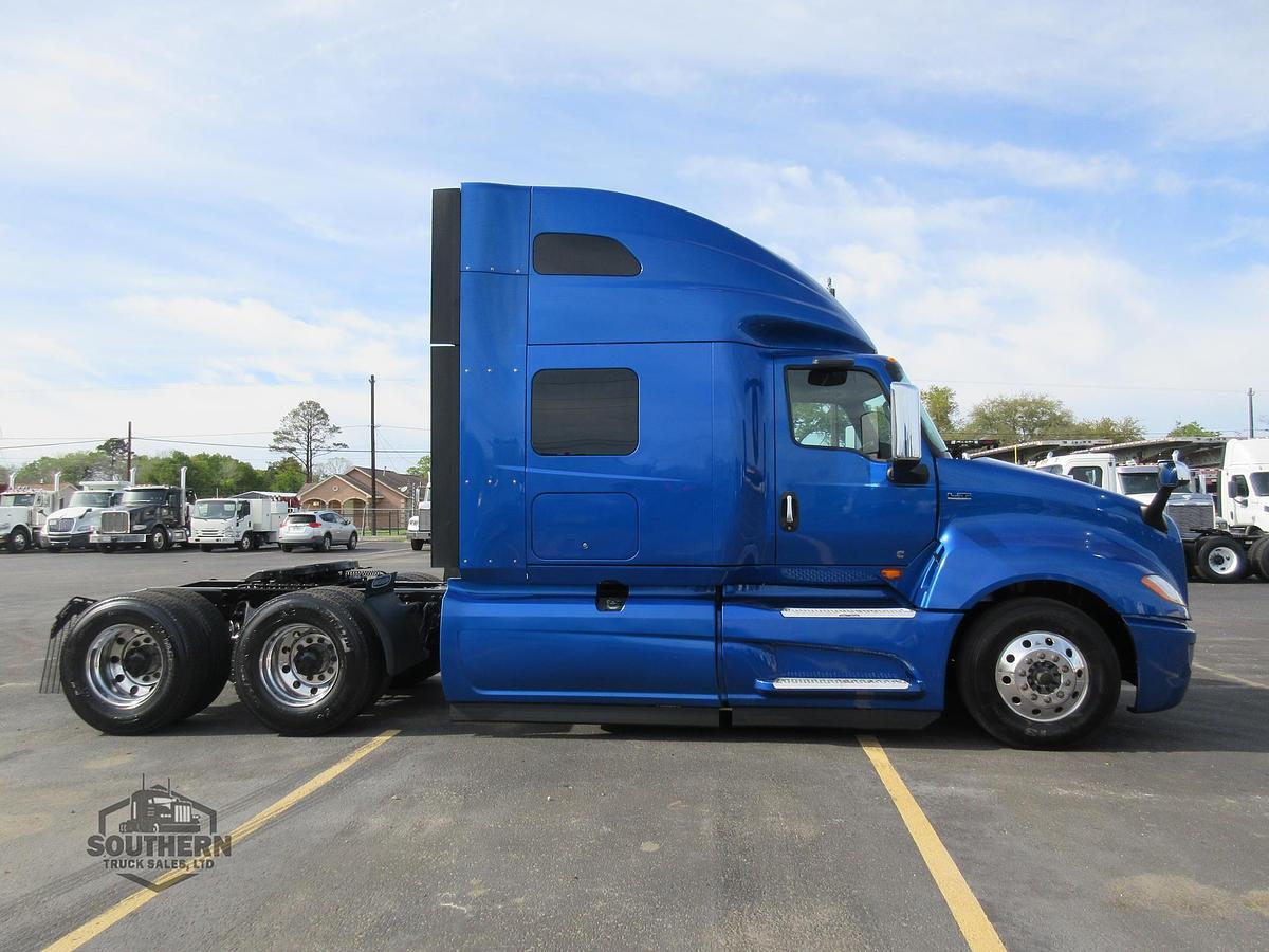 Used 2021 INTERNATIONAL LT