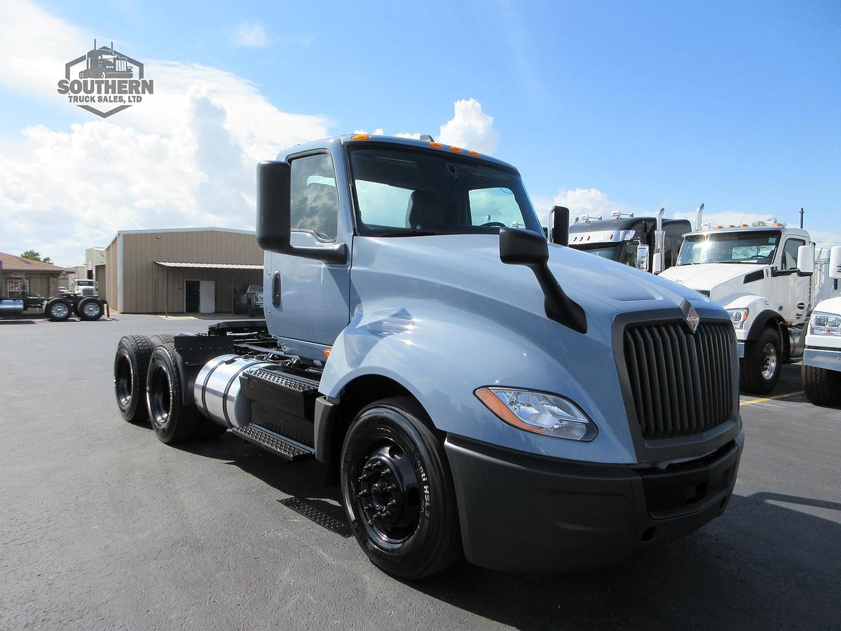 Used 2023 INTERNATIONAL LT