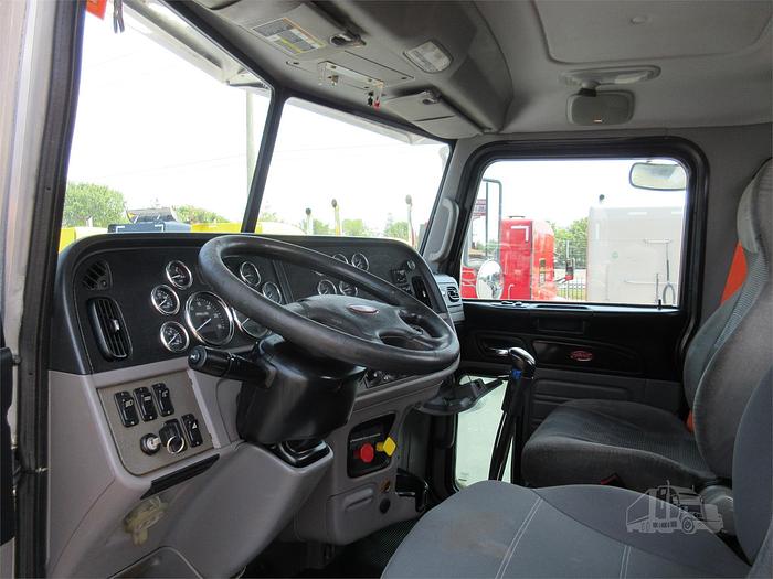 Used 2016 PETERBILT 365