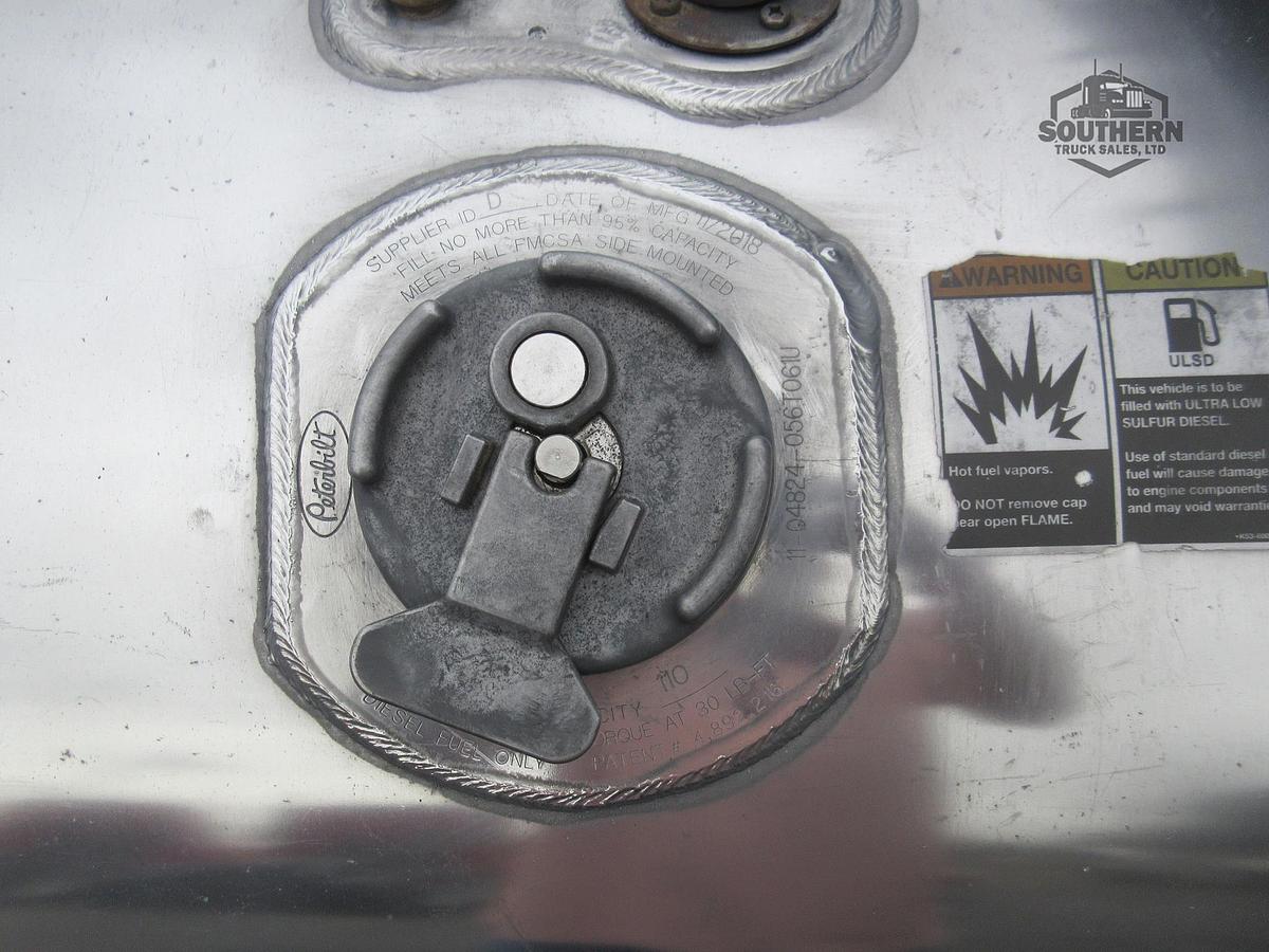 Used 2019 PETERBILT 567