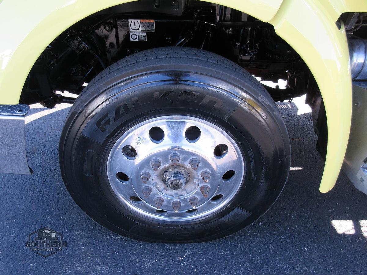 Used 2020 PETERBILT 567