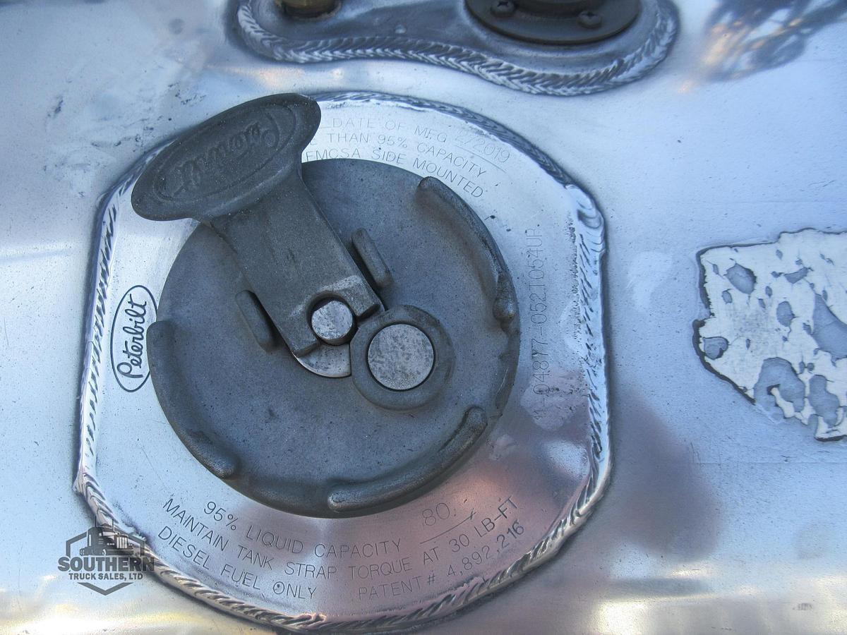 Used 2019 PETERBILT 389