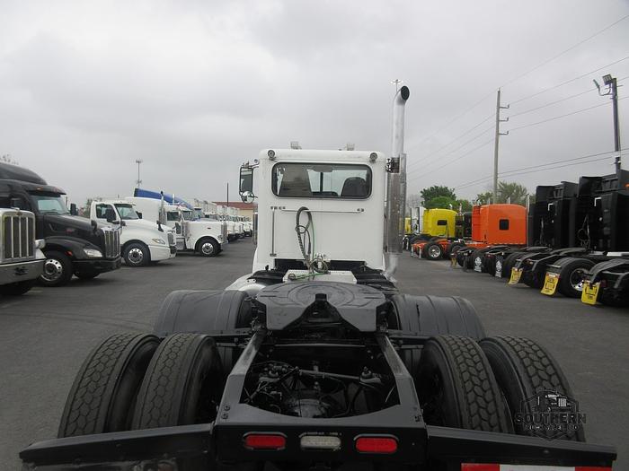 Used 2019 PETERBILT 389