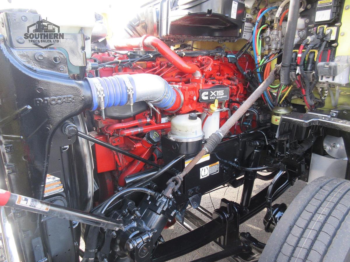 Used 2020 PETERBILT 567