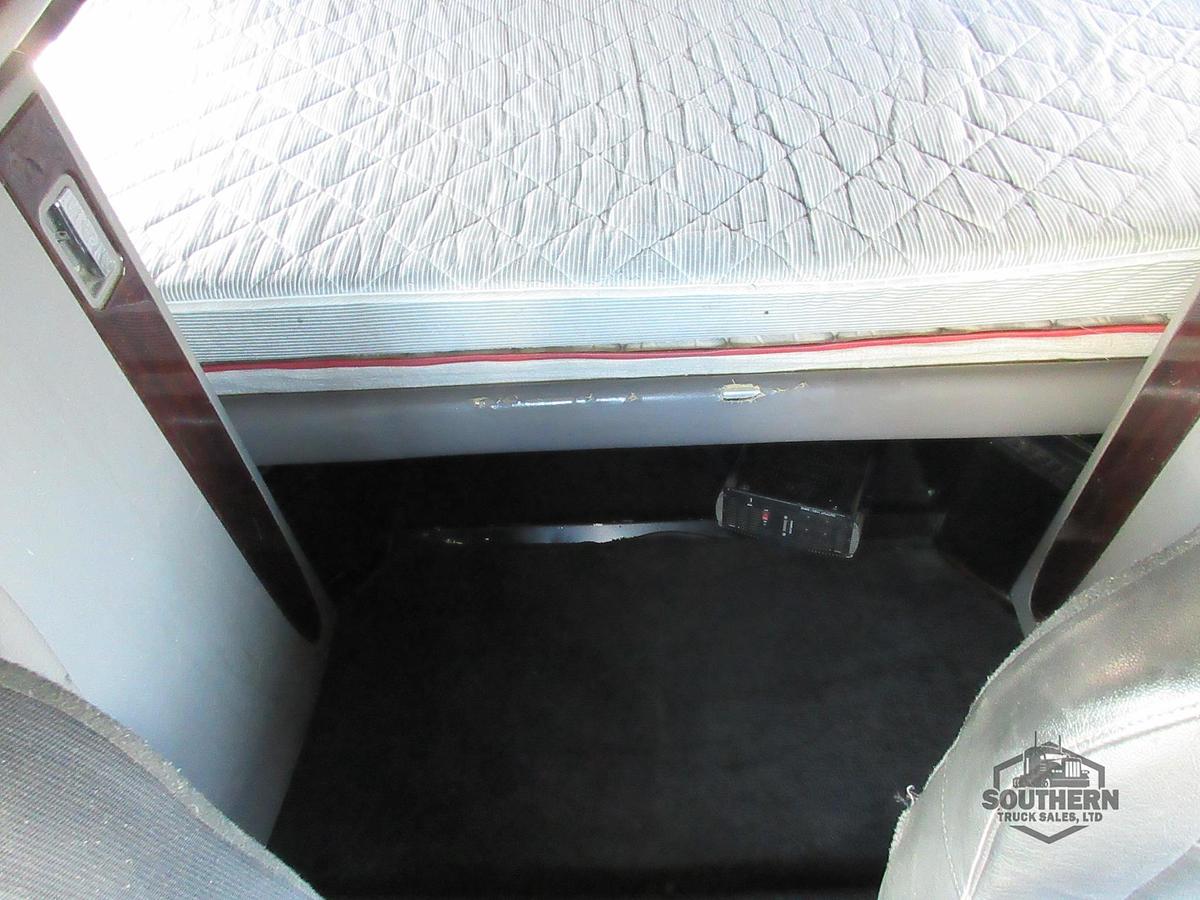 Used 2019 PETERBILT 389