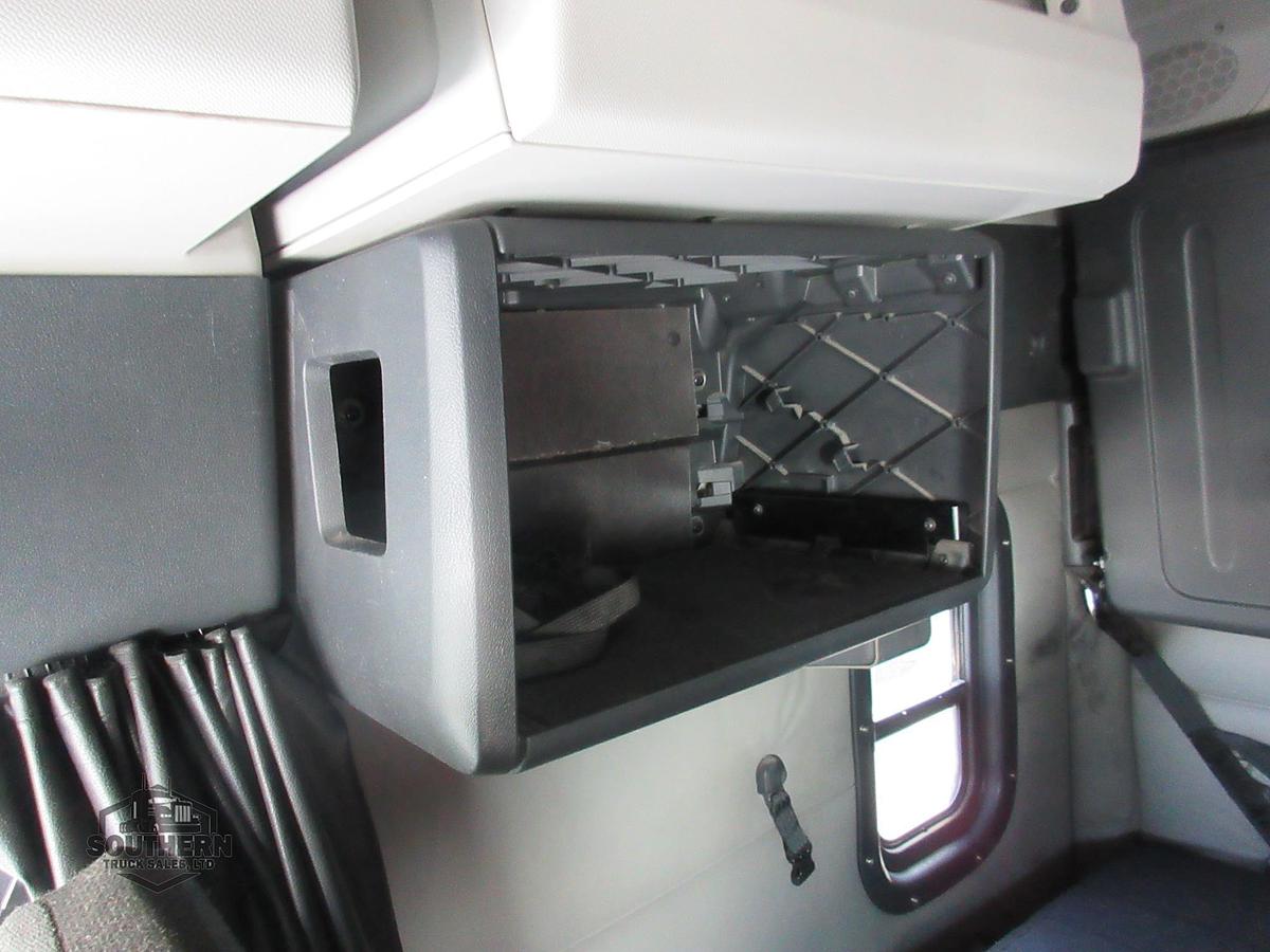 Used 2020 FREIGHTLINER CASCADIA 126