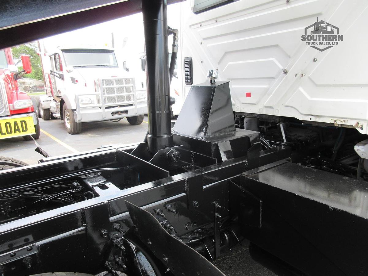 Used 2021 INTERNATIONAL LT