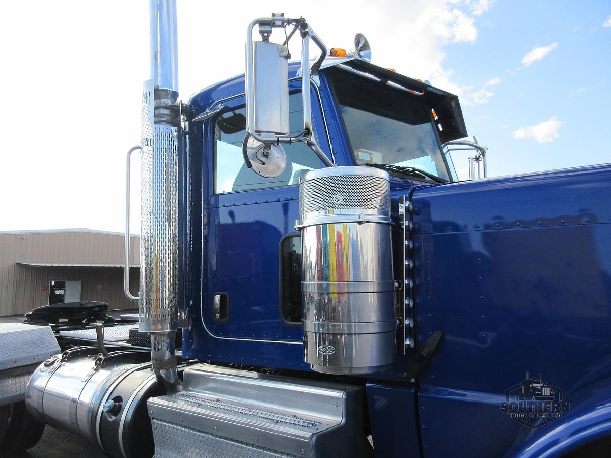 Used 2019 PETERBILT 389