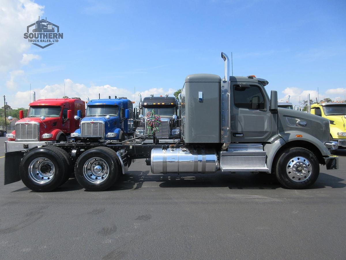 Used 2023 PETERBILT 567
