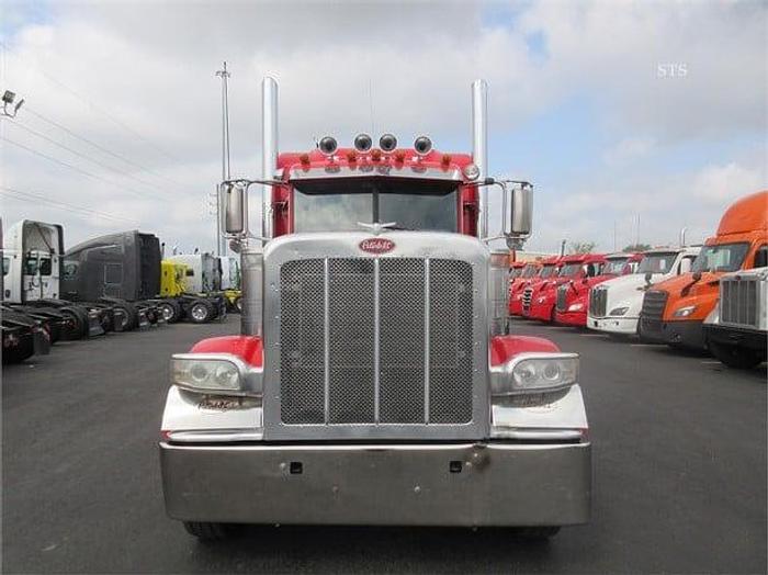 Used 2015 PETERBILT 389