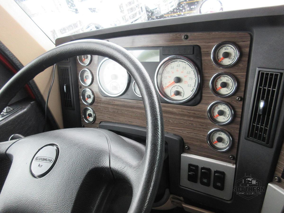 Used 2021 FREIGHTLINER CORONADO 122 SD