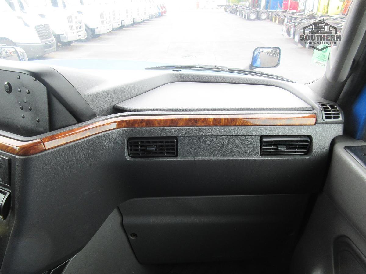 Used 2021 INTERNATIONAL LT
