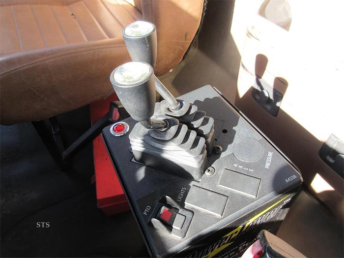 Used 2012 MACK GRANITE GU713