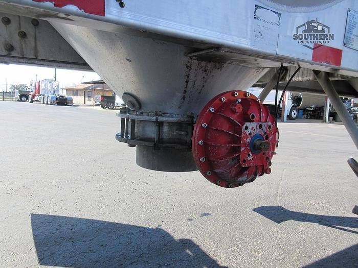 Used 2011 POLAR 41 ft