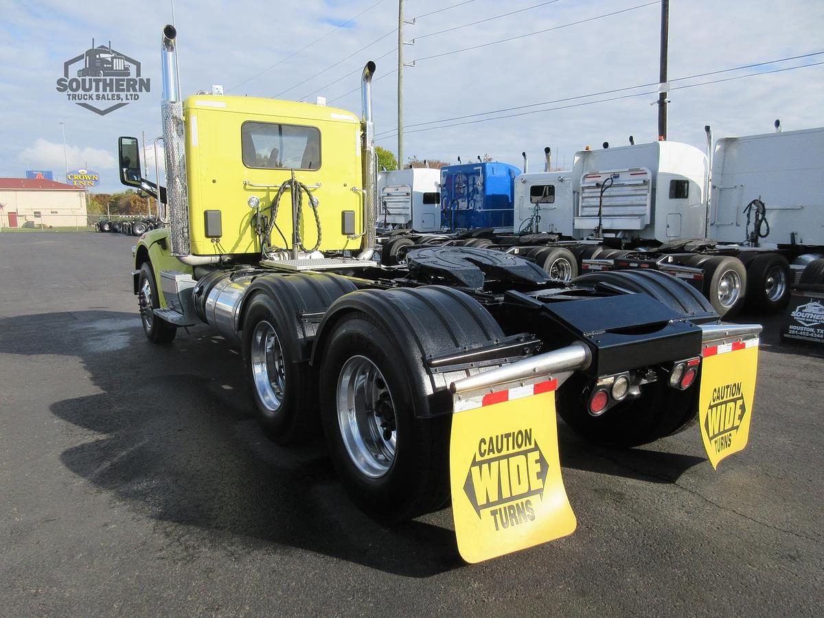 Used 2020 PETERBILT 567