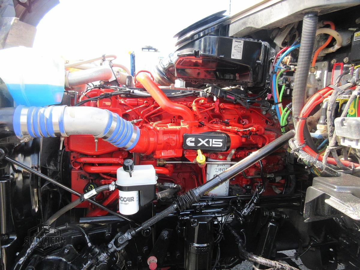 Used 2023 KENWORTH T880