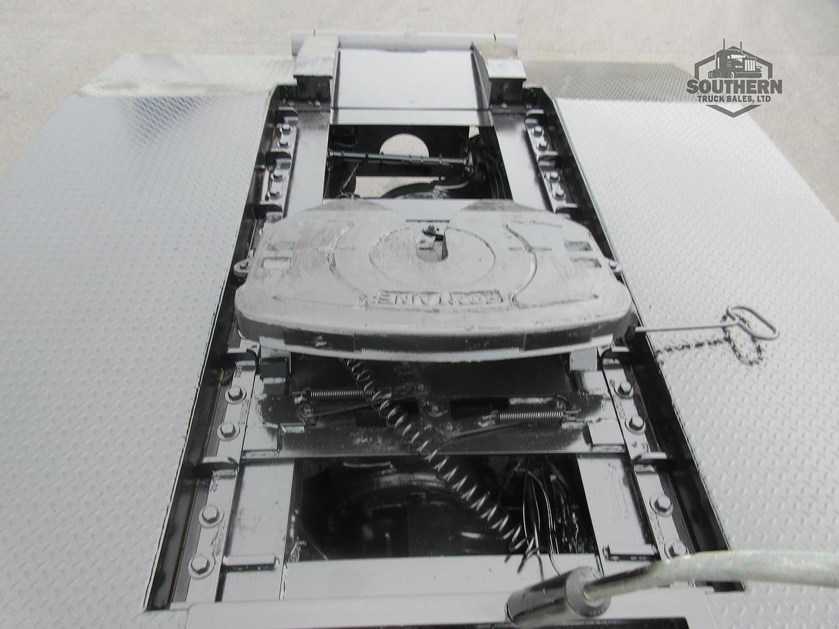 Used 2019 FREIGHTLINER CORONADO 122 SD