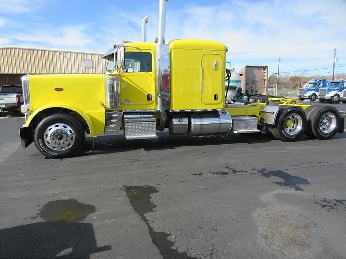 Used 2020 PETERBILT 389