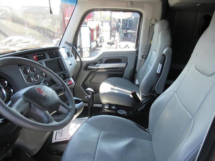 Used 2021 KENWORTH T880
