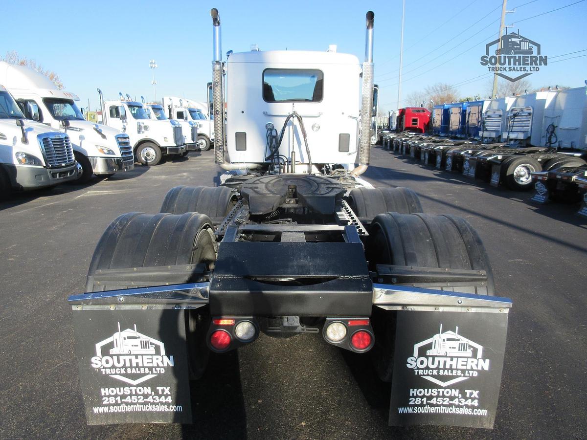 Used 2020 PETERBILT 567