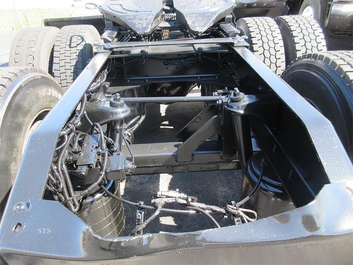 Used 2020 PETERBILT 579