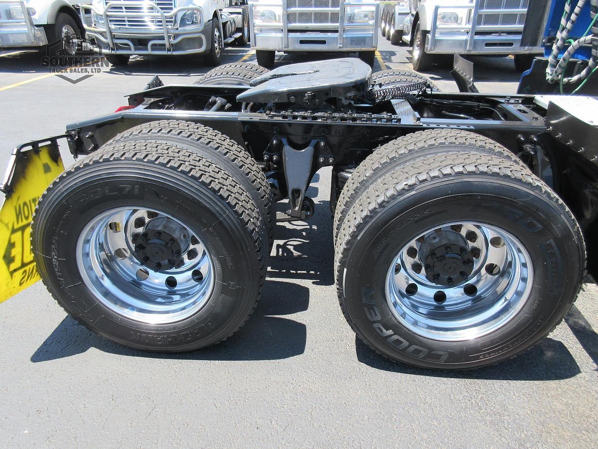 Used 2021 INTERNATIONAL LT