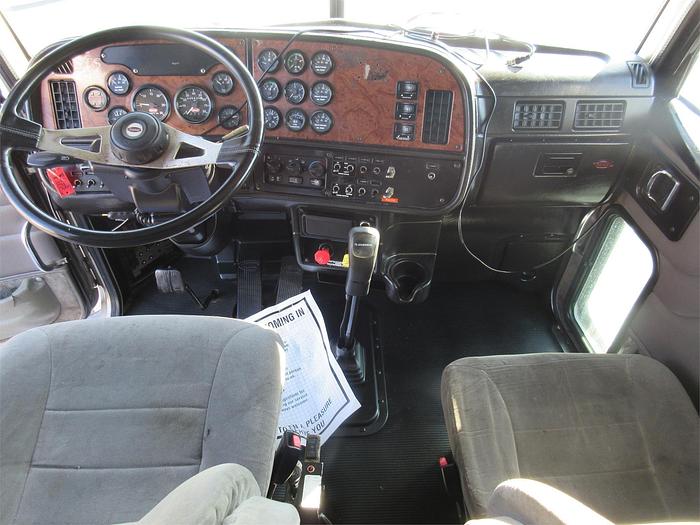 Used 2005 PETERBILT 379
