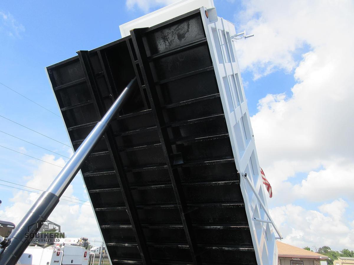 Used 2018 INTERNATIONAL LT