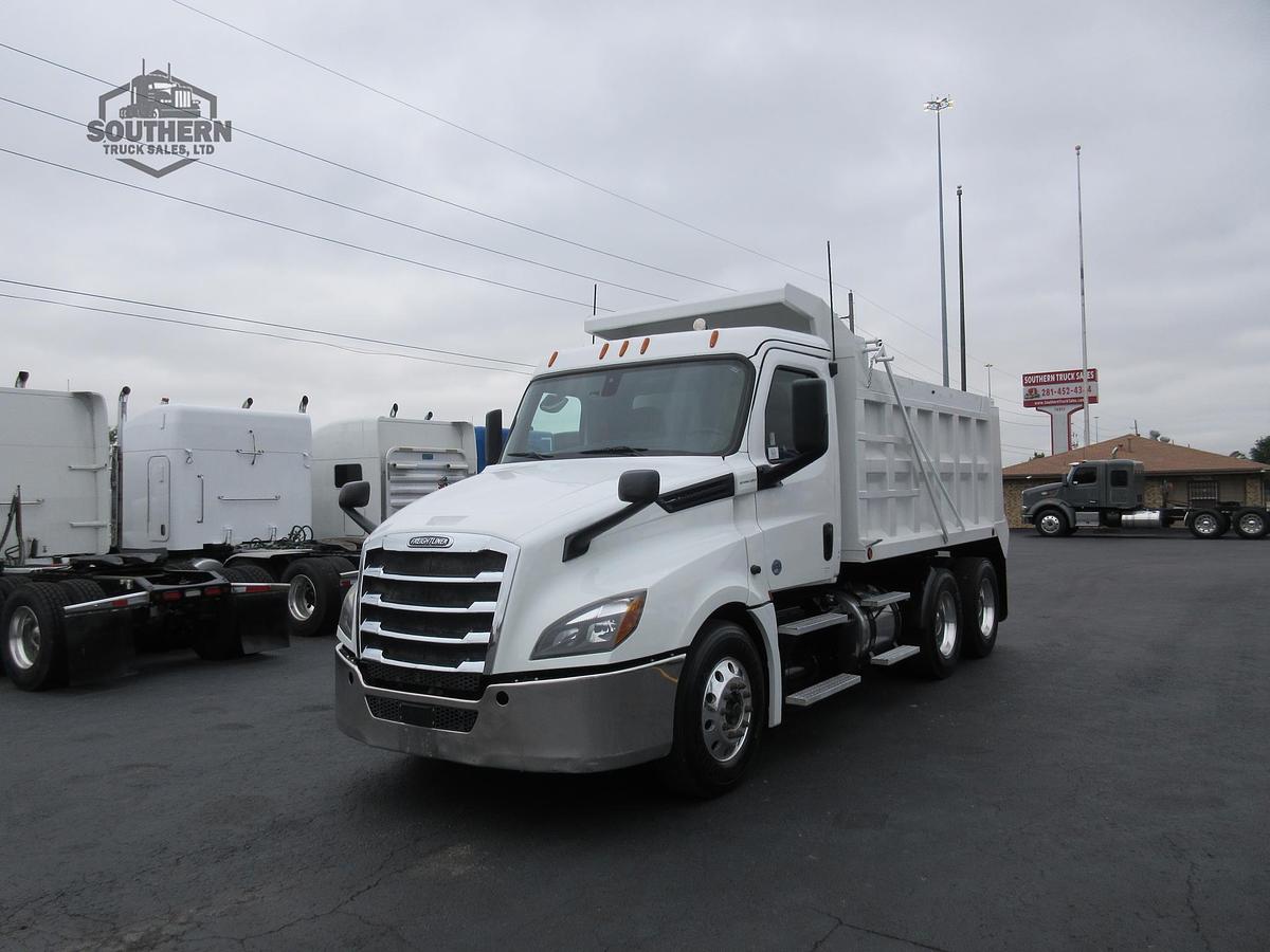 Used 2019 FREIGHTLINER CASCADIA 126